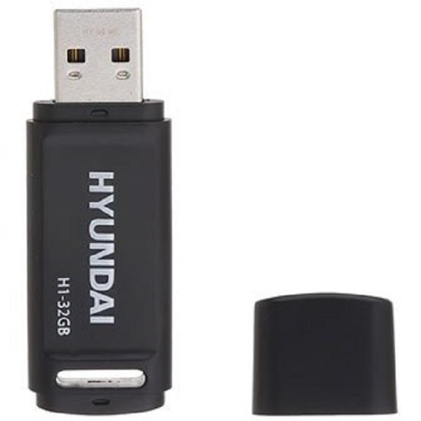 فلش مموری هیوندای مدل H1 ظرفیت 64GB با رابط USB 3.2، سرعت خواندن 100MB/s، سرعت نوشتن 30MB/s، مقاوم در برابر گرد و غبار و ضد لک، مجهز به درپوش محافظ و شیار اتصال بند