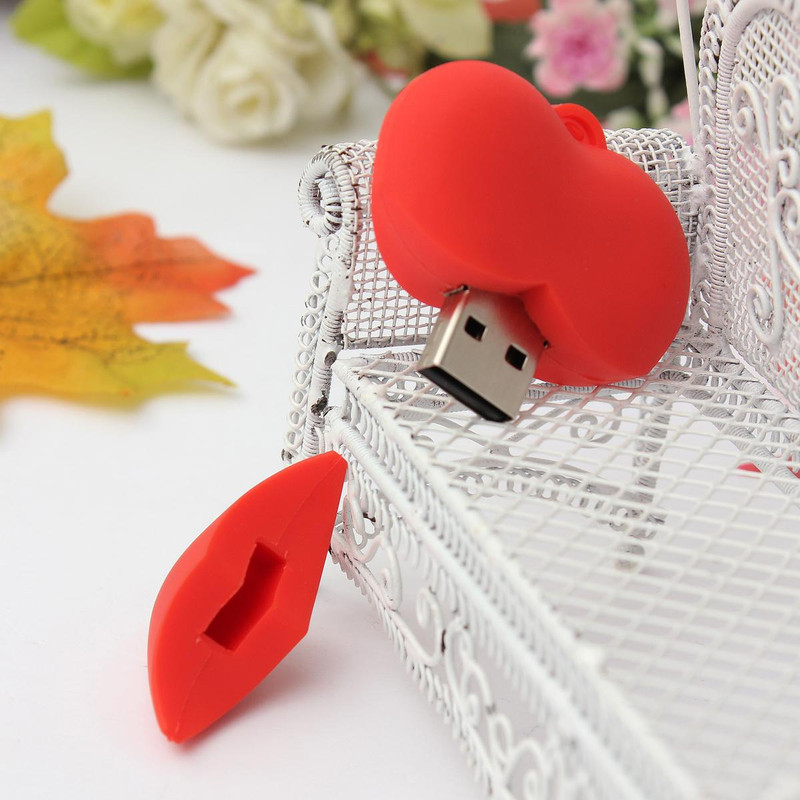 فلش مموری Usb 2.0 اولتیتا مدل ایموجی قلب ظرفیت32 گیگابایت